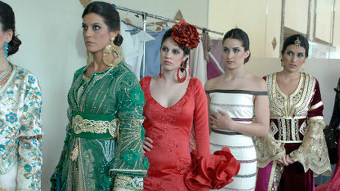 Uno de los vestidos de la diseñadora Meryem Boussikouk. Proyecto MERE.