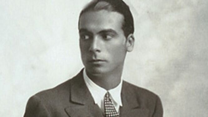 Retrato del diseñador Cristobal Balenciaga.