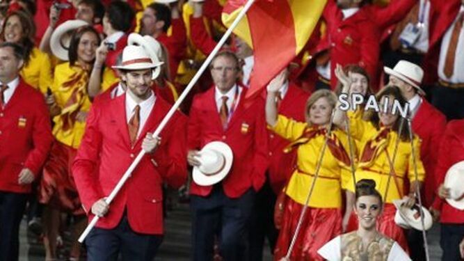 Presentación del equipo español en la ceremonia inaugural de los juegos de Londres 2012. EFE/Kai Föstering